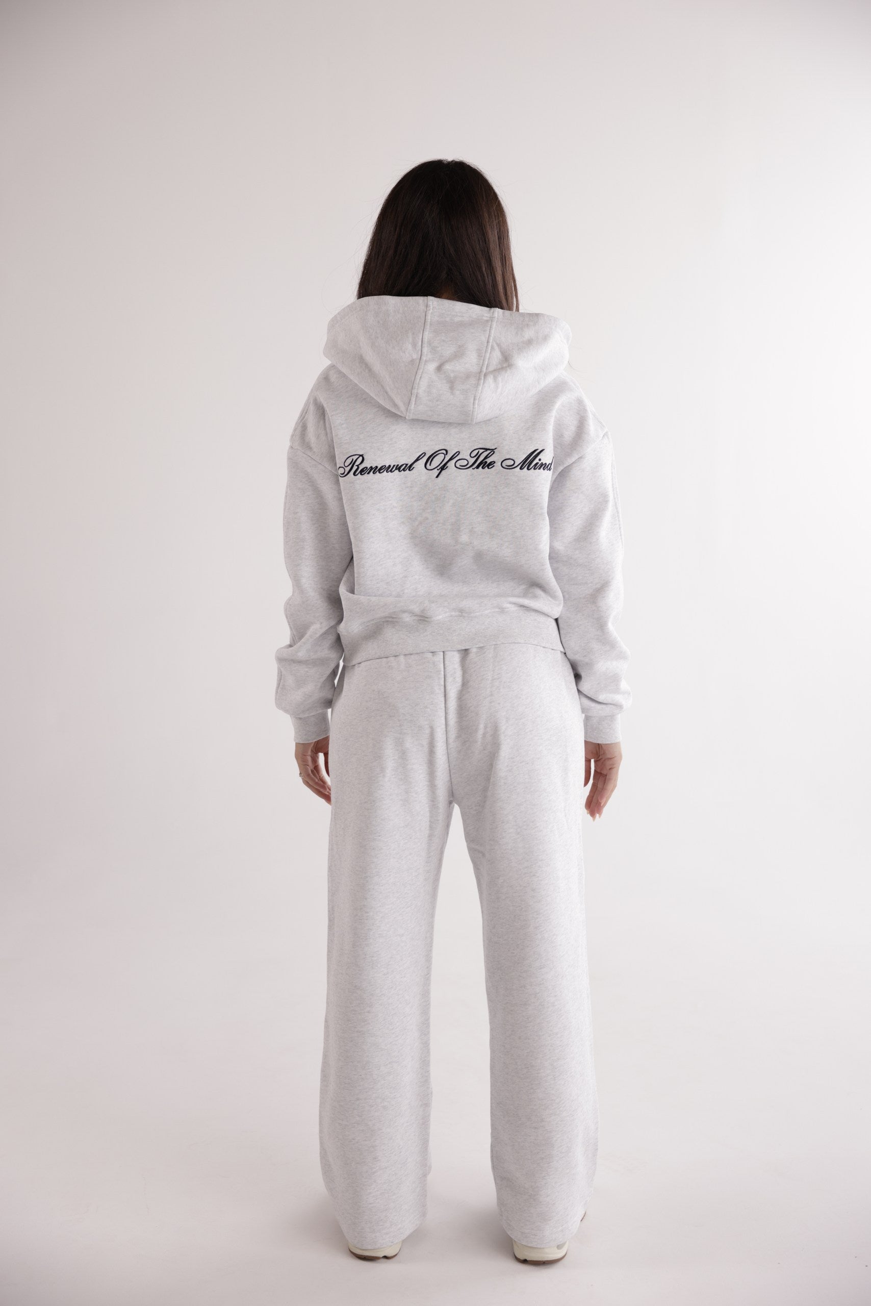 WOMEN'S EMBLEM WIDE LEG JOGGERS – GREY MARL