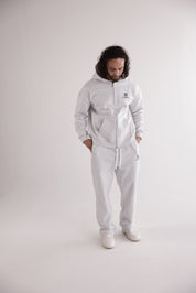 HERREN JOGGINGHOSE „EMBLEM“ MIT GERADEM BEIN – GRAU MELIERT