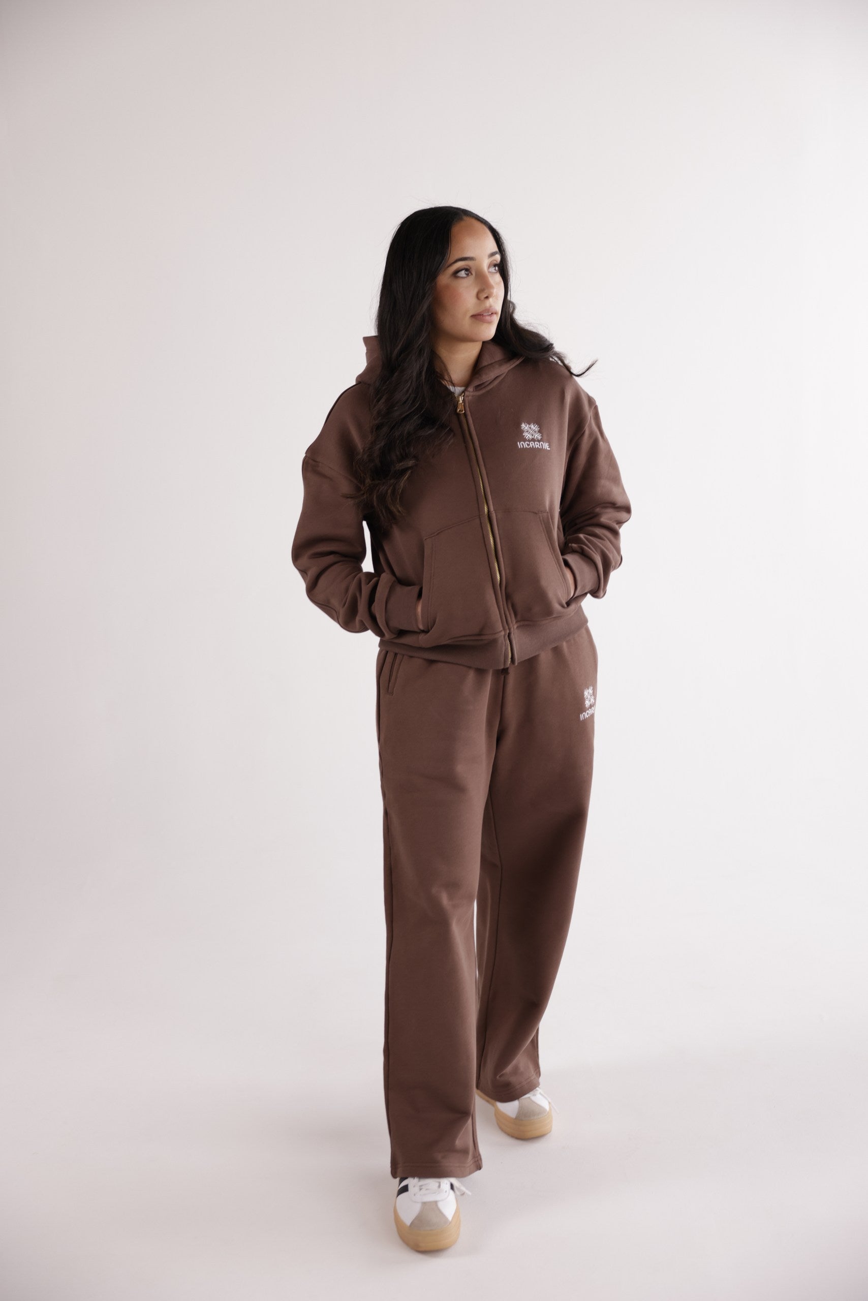 WOMEN'S EMBLEM ZIP HOODIE – COCOA BROWN
